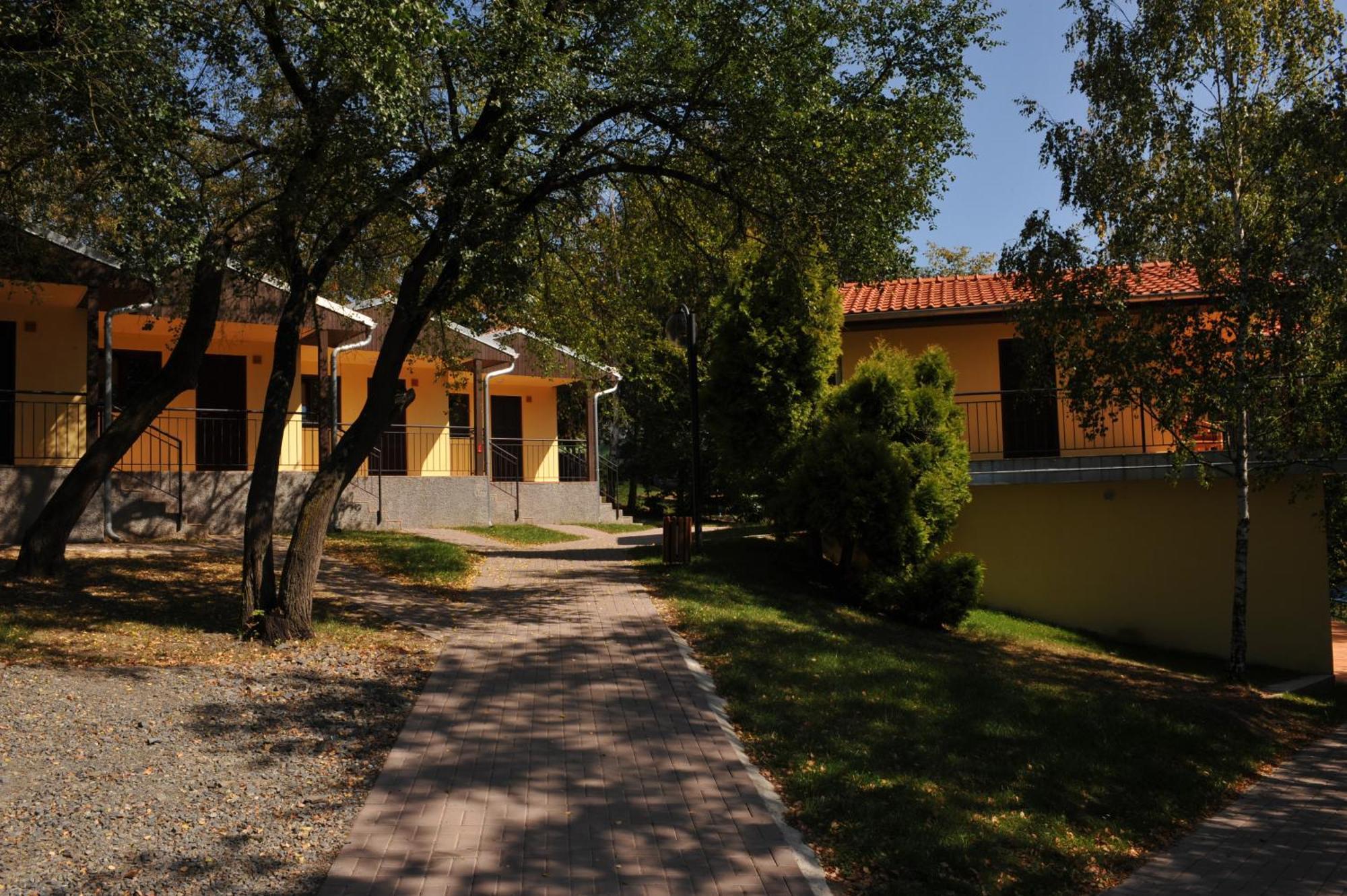 Resort Beach Nova Zivohost Krecovice Exterior photo