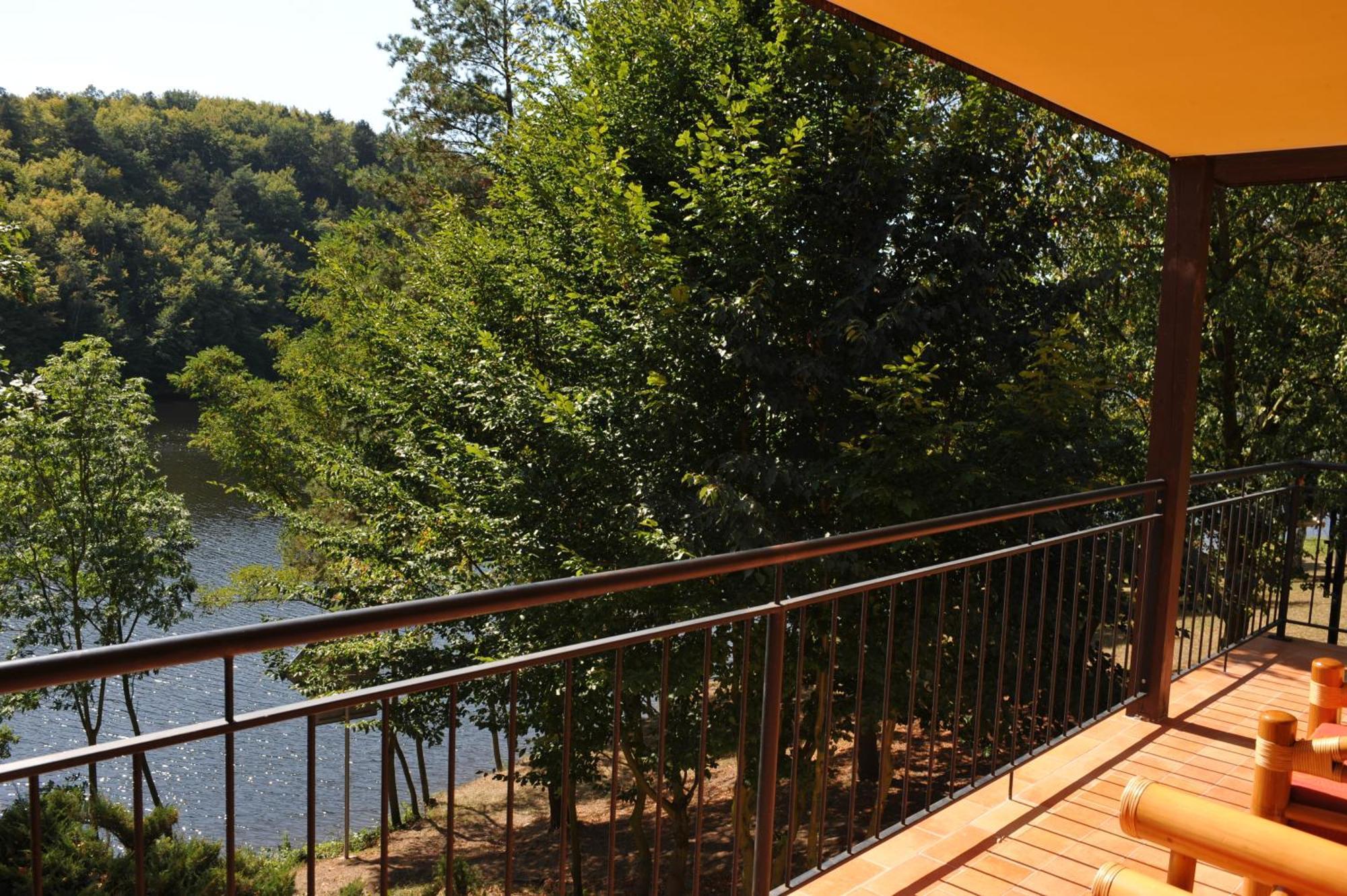 Resort Beach Nova Zivohost Krecovice Exterior photo