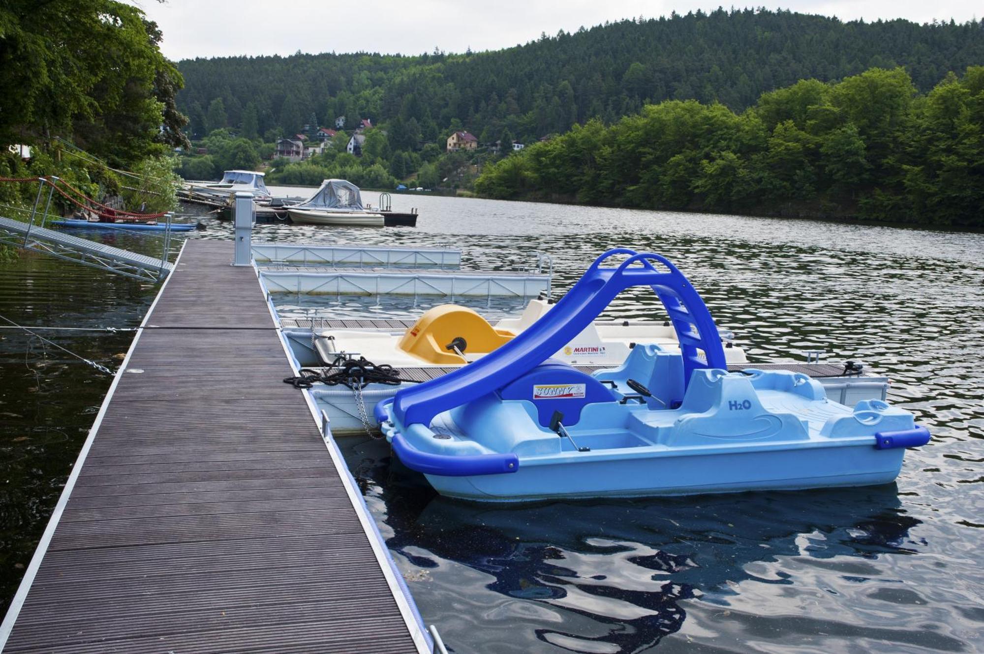 Resort Beach Nova Zivohost Krecovice Exterior photo